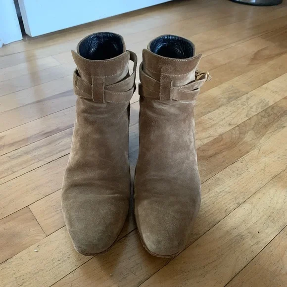 Tan suede saint Laurent boots - Picture 4 of 5